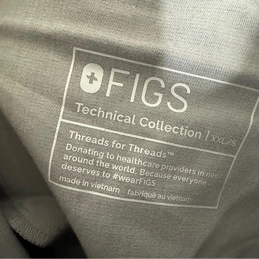 FIGS Gray Tansen Jogger Scrub Pants Size XXL/Short - Picture 6 of 9